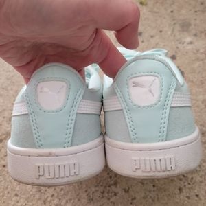 Puma Soft Frm Suede Shoes